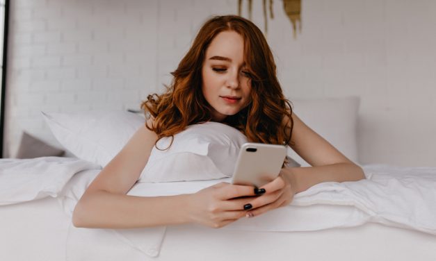 Facet Nie Odzywa Się Po Seksie – Co To Oznacza?