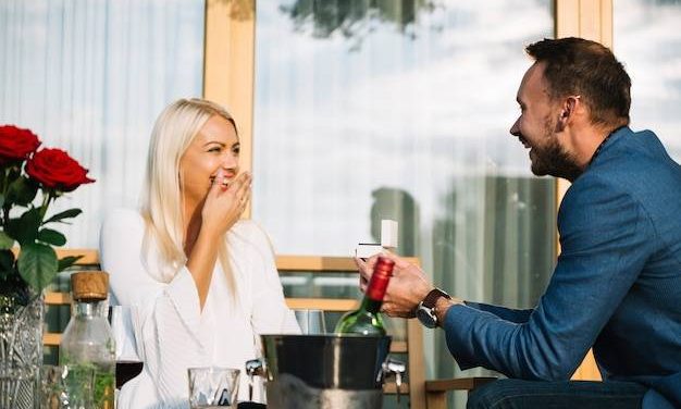 Kiedy Facet Jest Gotowy Na Zaręczyny? – Sprawdź Te Sygnały