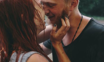 Jak Być Romantyczną Dla Chłopaka? Sekrety Małych Gestów