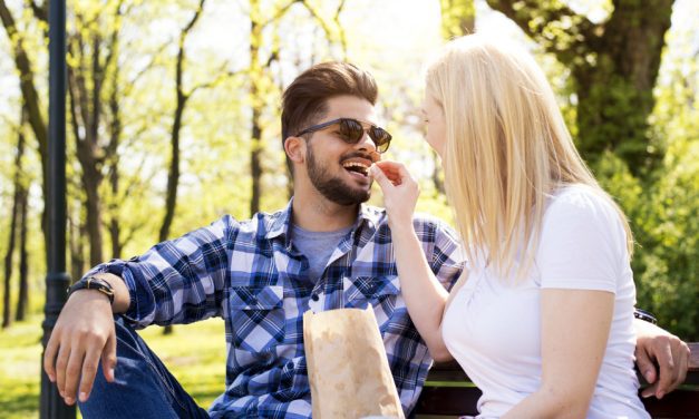 Jak Zaprosić Chłopaka Na Randkę? Sposób Na Pewność Siebie