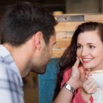 Jak Subtelnie Wyrażać Uczucia: Warto Powiedzieć Jej O Tym?